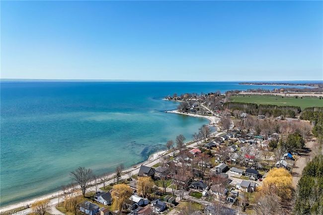 271 Blue Water Pky, House other with 2 bedrooms, 1 bathrooms and 2 parking in Selkirk ON | Image 48