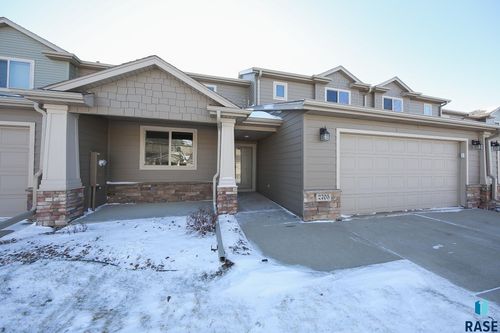 2705 E Tranquility Pl Place, Sioux Falls, SD, 57108 | Card Image