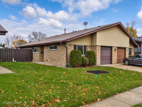 120 Innsbrook Drive, STREAMWOOD, IL, 60107 | Card Image