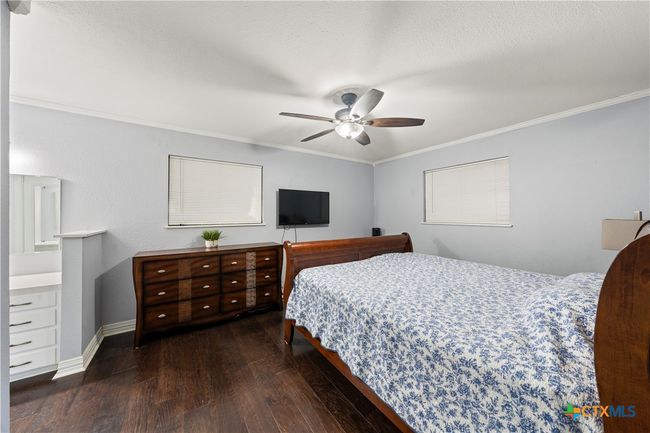 704 W 3 Rd St, House other with 3 bedrooms, 2 bathrooms and null parking in Eddy TX | Image 10