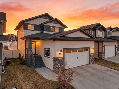 26 Cole Way, Sylvan Lake, AB, T4S0L6 | Card Image