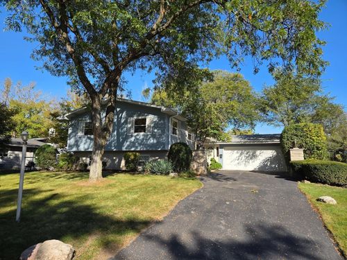 568 59th St, Lisle, IL, 60532-3101 | Card Image