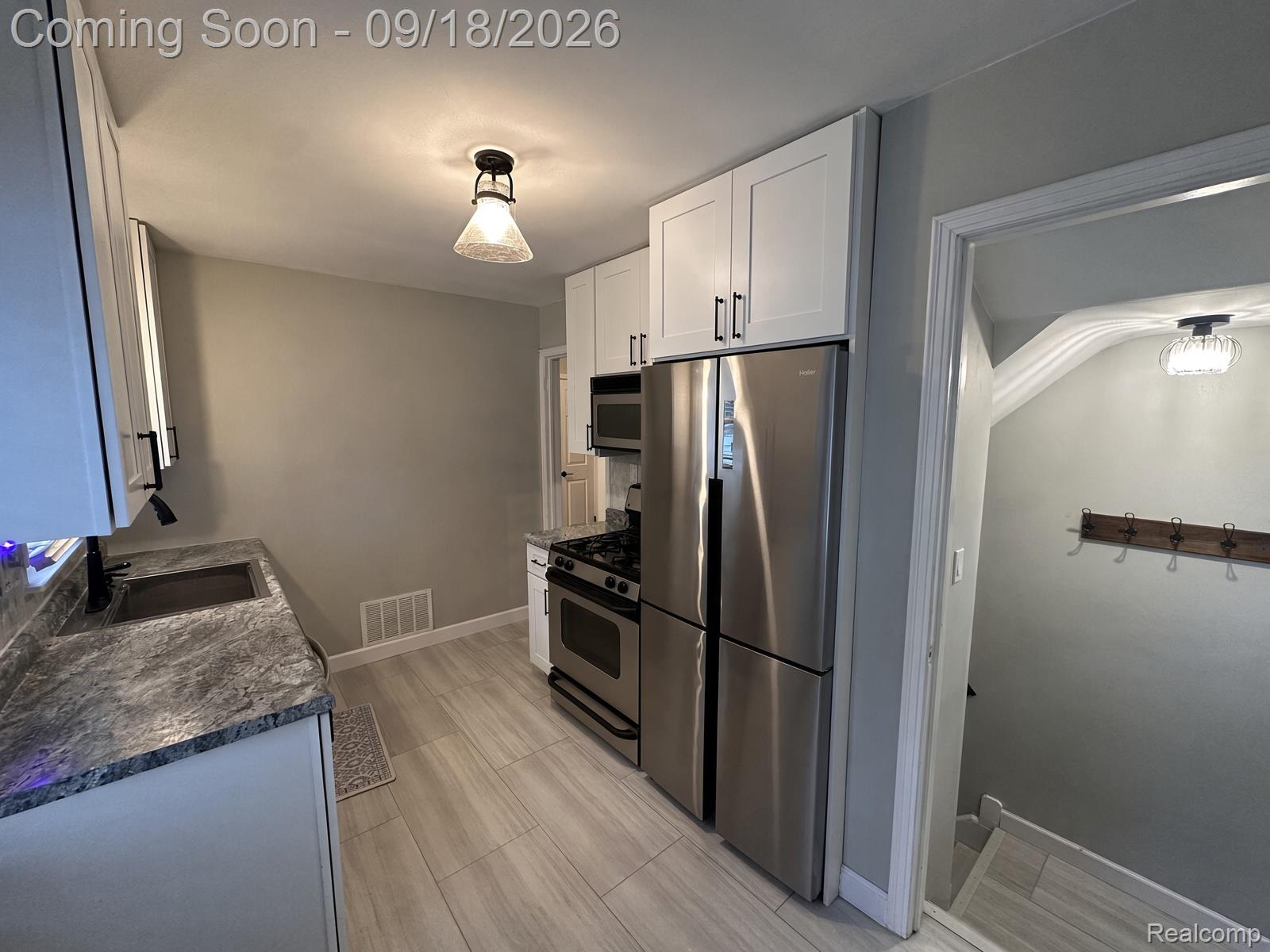 Residential Lease in Royal Oak 4