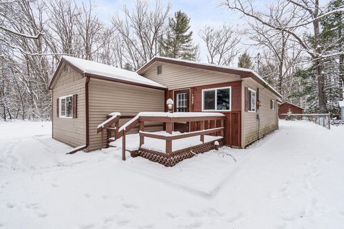 1995 Bear Rd, Oscoda, MI, 48750-9205 | Card Image