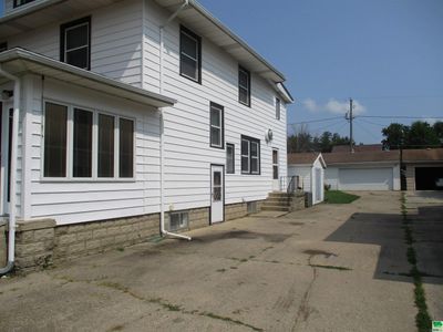 908 W Cedar Street, House other with 4 bedrooms, 1 bathrooms and null parking in Cherokee IA | Image 2