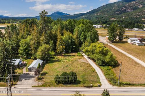 2413 N Boyer Ave, Sandpoint, ID, 83864-9463 | Card Image