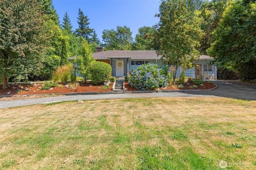 1087 Baby Doll Road E, Port Orchard, WA, 98366 | Card Image