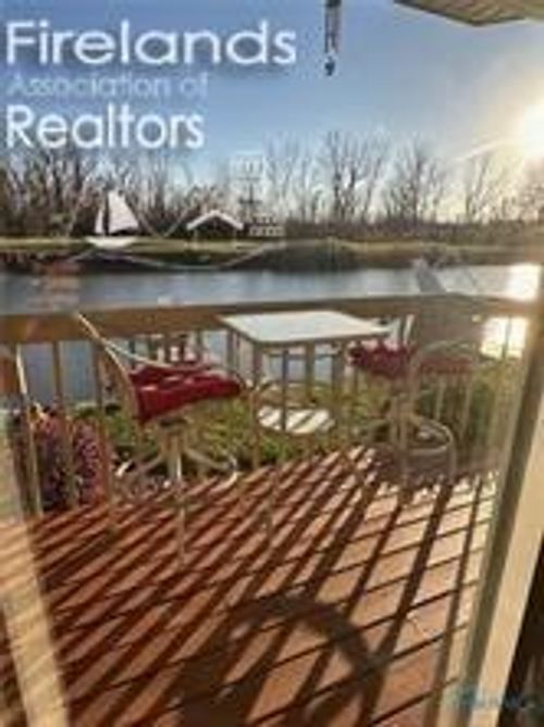 8864 W Canada Goose Court, Oak Harbor, OH, 43449 | Card Image