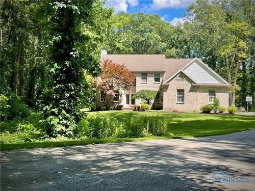 7435 Pilliod Rd, Holland, OH, 43528-9779 | Card Image