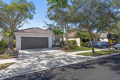 625-625 Bald Cypress Rd, Weston, FL, 33327-2453 | Card Image