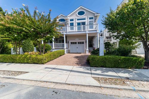 1269 1st Ave, Avalon, NJ, 08202-2358 | Card Image