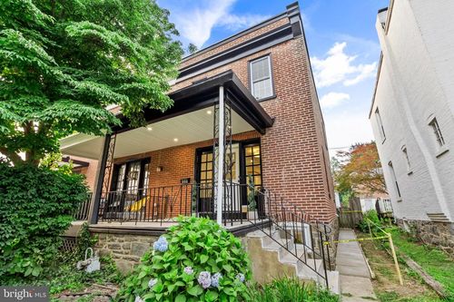 449 W Baltimore Ave, MEDIA, PA, 19063-2610 | Card Image