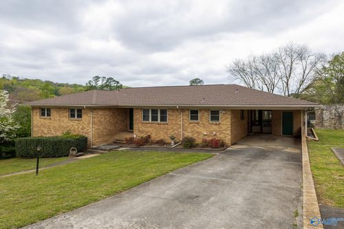 1400 Darnell Street Se, Huntsville, AL, 35801 | Card Image