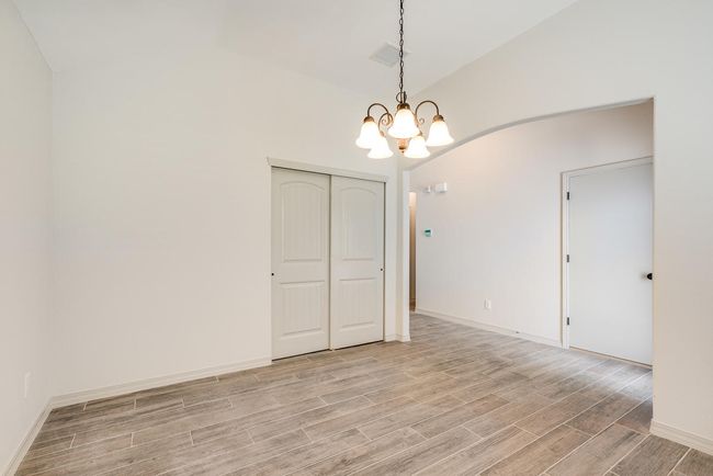 5 | Image 4