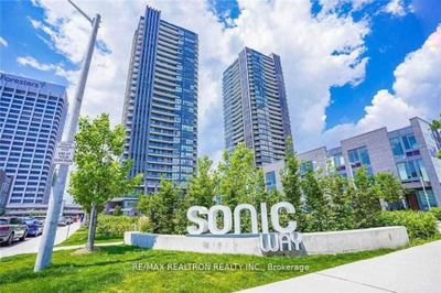 2704 - 2 Sonic Way, Condo with 1 bedrooms, 1 bathrooms and 1 parking in North York ON | Image 2