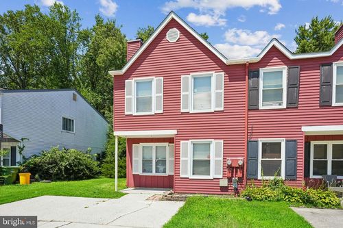 8 Nova Ct, SEWELL, NJ, 08080-2201 | Card Image