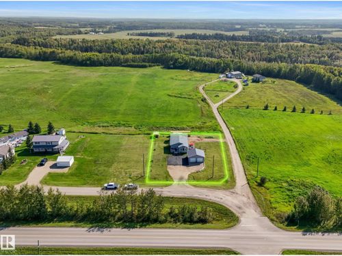 5049 50 Ave, Brazeau County, AB, T0C1W0 | Card Image