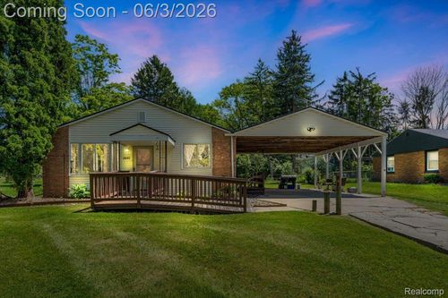 2491 Crystal Dr, Ann Arbor, MI, 48108-1111 | Card Image