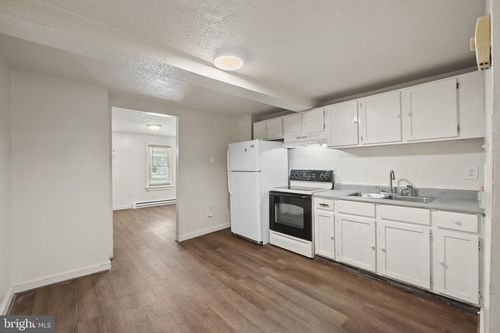 128 Clarkson Ave, HAGERSTOWN, MD, 21740-3721 | Card Image