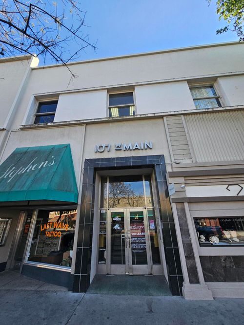 107 W Main Street, Visalia, CA, 93291 | Card Image