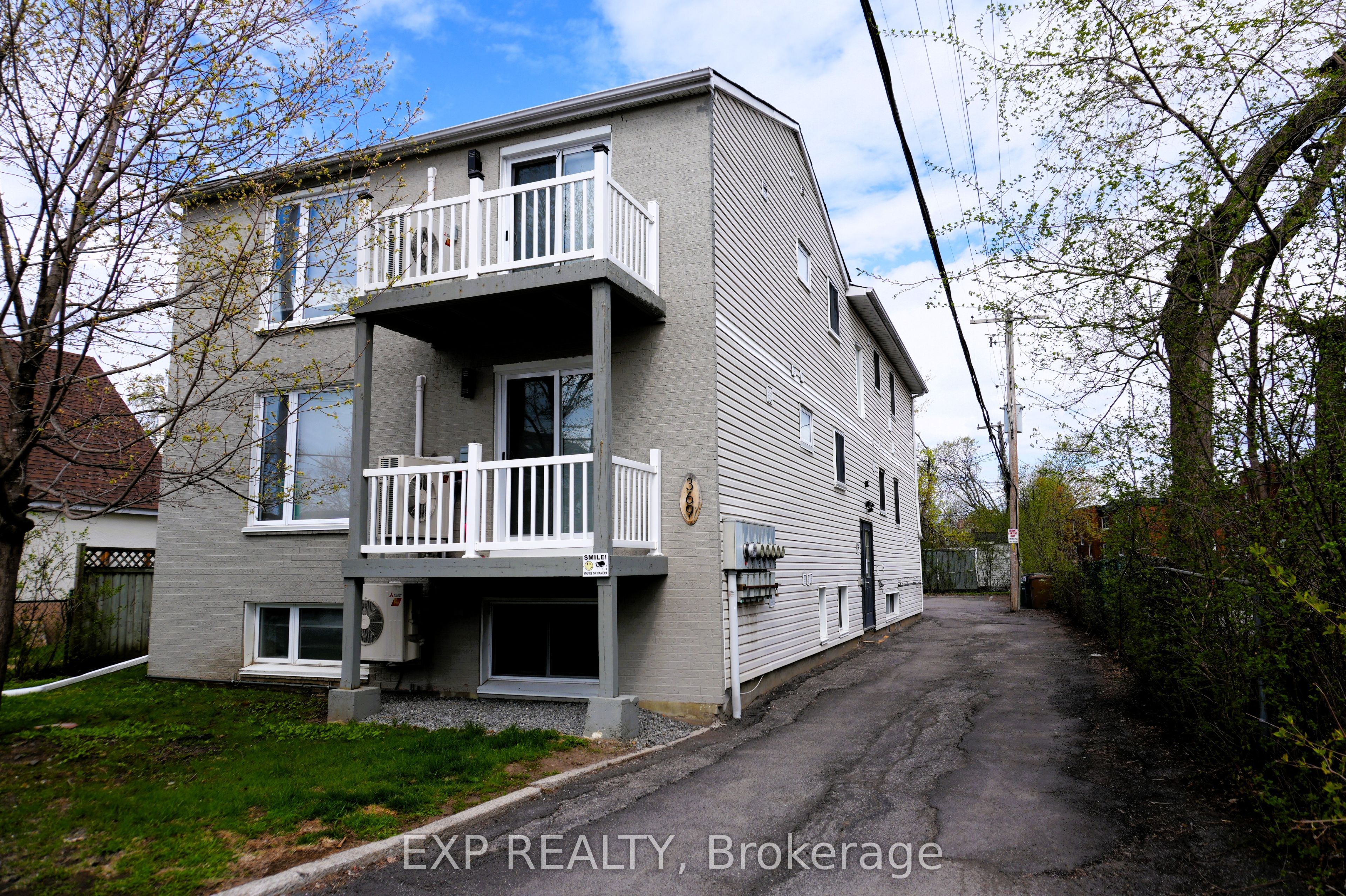 Commercial Sale in Vanier and Kingsview Park 2