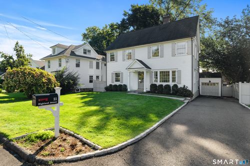 11 Highland Ave, Darien, CT, 06820-4707 | Card Image