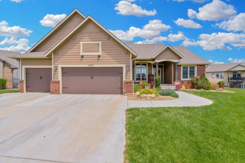 2522 N Graystone Cir, Wichita, KS, 67228-8039 | Card Image
