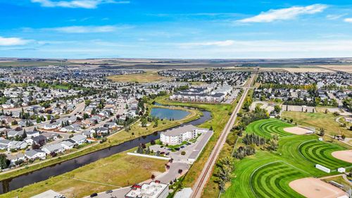 107-300 Edwards Way Nw, Airdrie, AB, T4B3B4 | Card Image