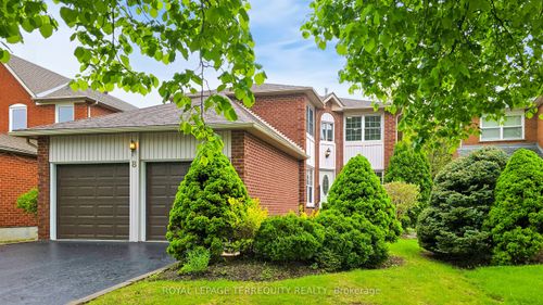 8 Couperthwaite Cres, Unionville, ON, L3R6N4 | Card Image