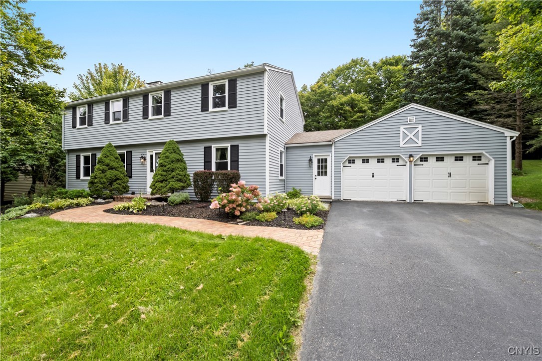 Post Rd, Manlius, NY 13104