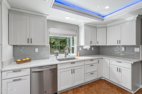 30130 Leticia Ct, Agoura Hills, CA, 91301-4081 | Card Image