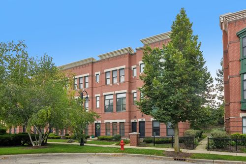 209 W Wood St, Palatine, IL, 60067-7828 | Card Image
