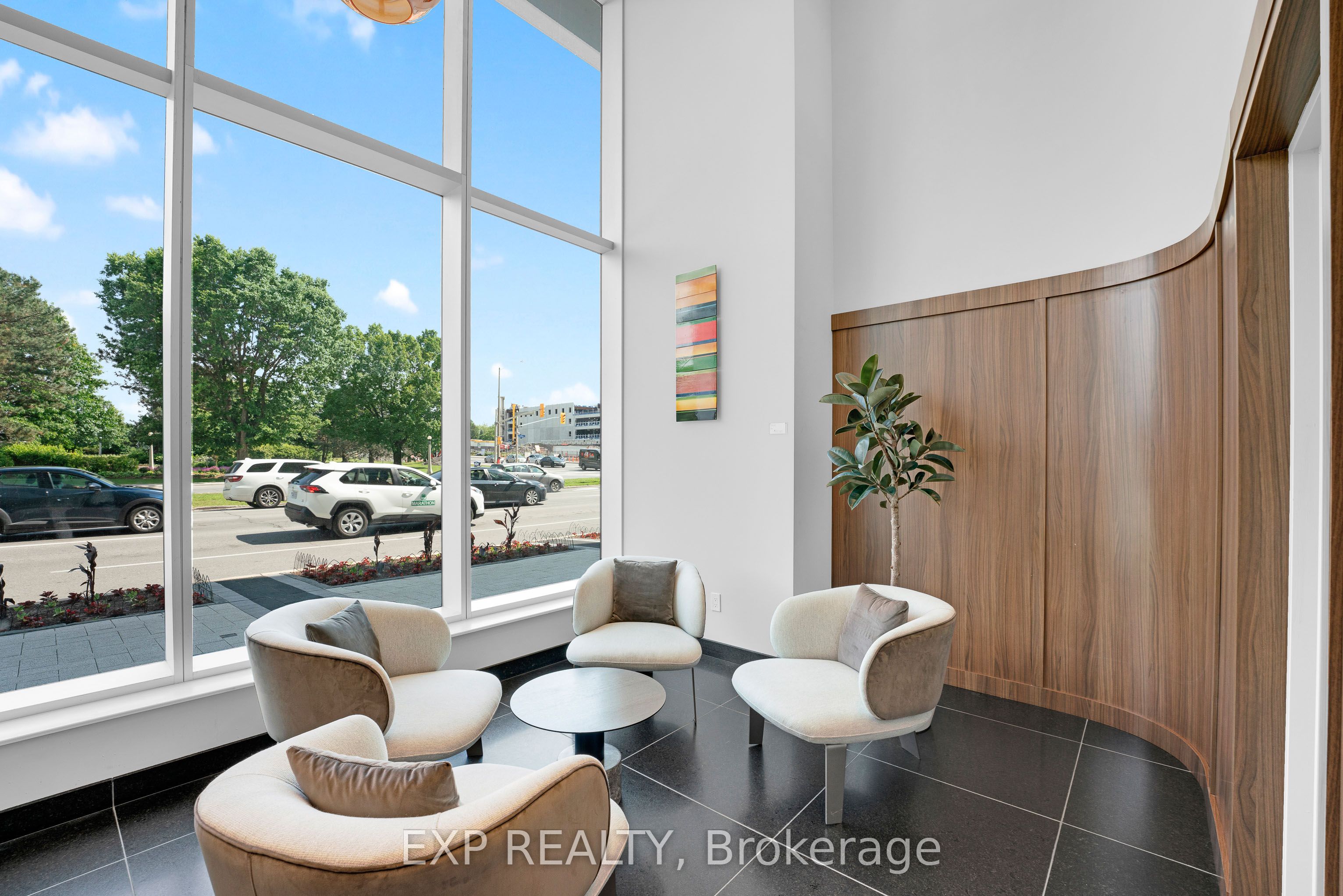 Residential Lease in Dows Lake - Civic Hospital and Area 2