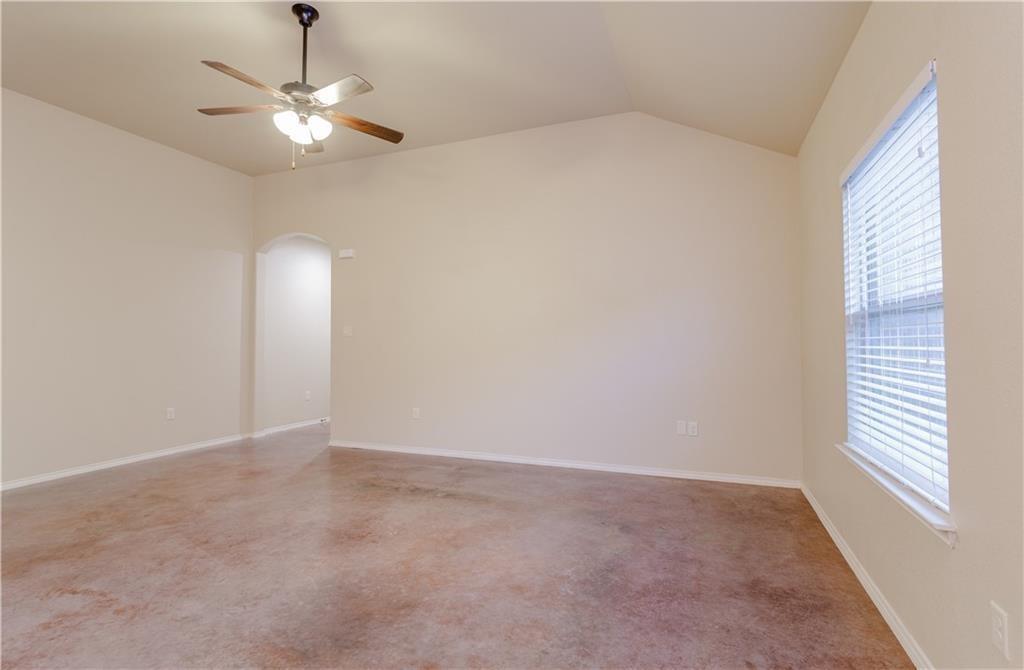 Residential Lease in Buda 4