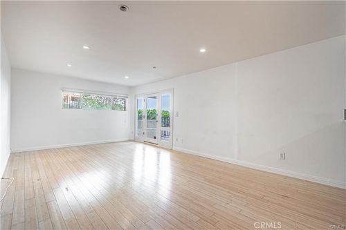 307-1230 Horn Ave, West Hollywood, CA, 90069-2113 | Card Image