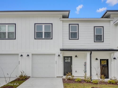 247-247 Townhome Ln, Southern Pines, NC, 28387-7447 | Card Image