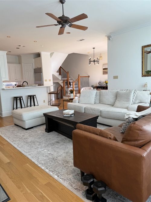 3816 Brown St, Dallas, TX, 75219-4014 | Card Image