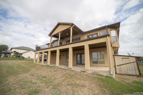 12219 Course View Dr, San Antonio, TX, 78221-3136 | Card Image