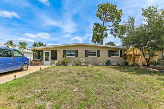 221 Golden Days Drive, House other with 3 bedrooms, 2 bathrooms and null parking in Casselberry FL | Image 1