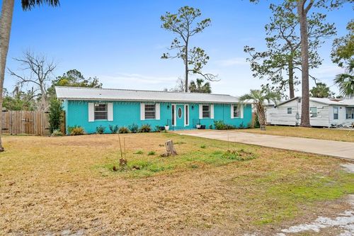 328 Avenue C, Port St. Joe, FL, 32456-1414 | Card Image
