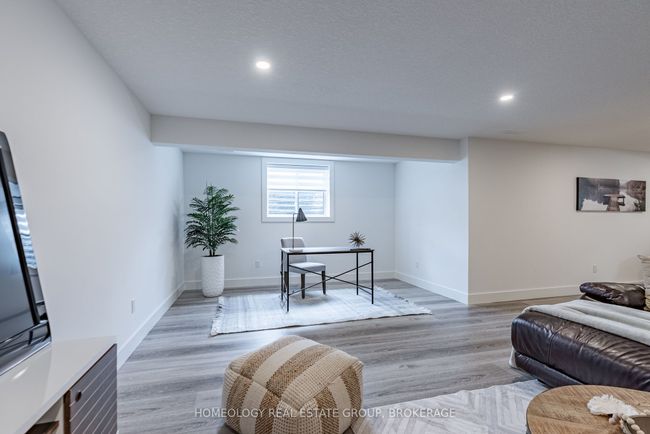 6572 Calvert Dr, House other with 5 bedrooms, 3 bathrooms and 4 parking in Strathroy ON | Image 20