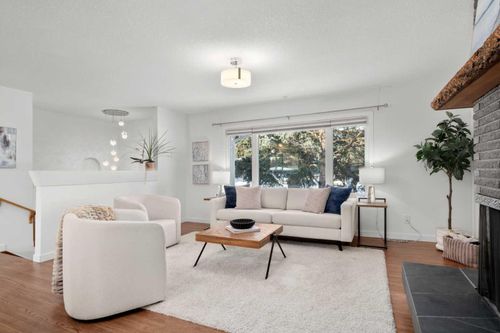 3251 Bearspaw Dr Nw, Calgary, AB, T2L1T1 | Card Image