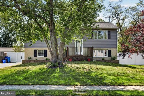 12 W Shore Dr, SOUTHAMPTON, NJ, 08088-1321 | Card Image