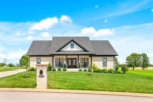 406 Meadow Glenn Ln, Hopkinsville, KY, 42240-5211 | Card Image