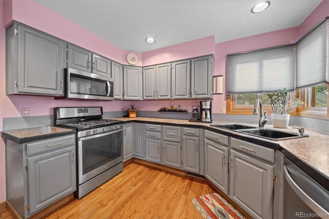 11 Strawflower Ln, House other with 4 bedrooms, 4 bathrooms and 3 parking in Golden CO | Image 9