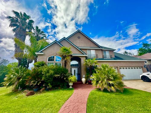 6260 Carmel Dr, Redding, CA, 96003-9715 | Card Image