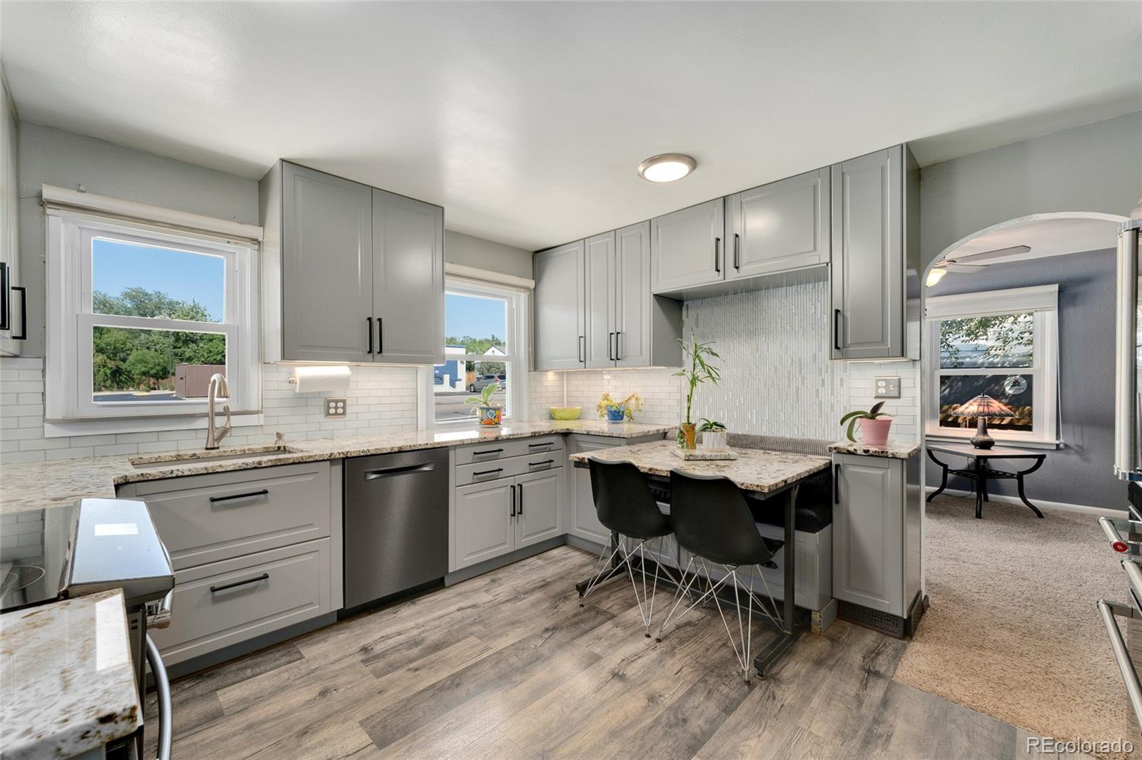 Simms St, Lakewood, CO 80215