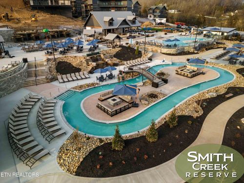 625 Summer Valley Way, Sevierville, TN, 37862 | Card Image