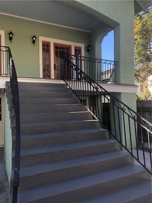 5720 Cucullu St Street, New Orleans, LA, 70115 | Card Image