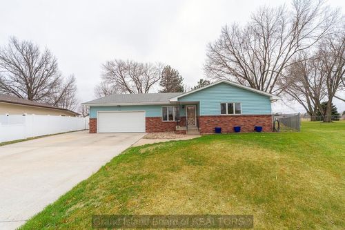 1816 Howard Ct, Grand Island, NE, 68803 | Card Image